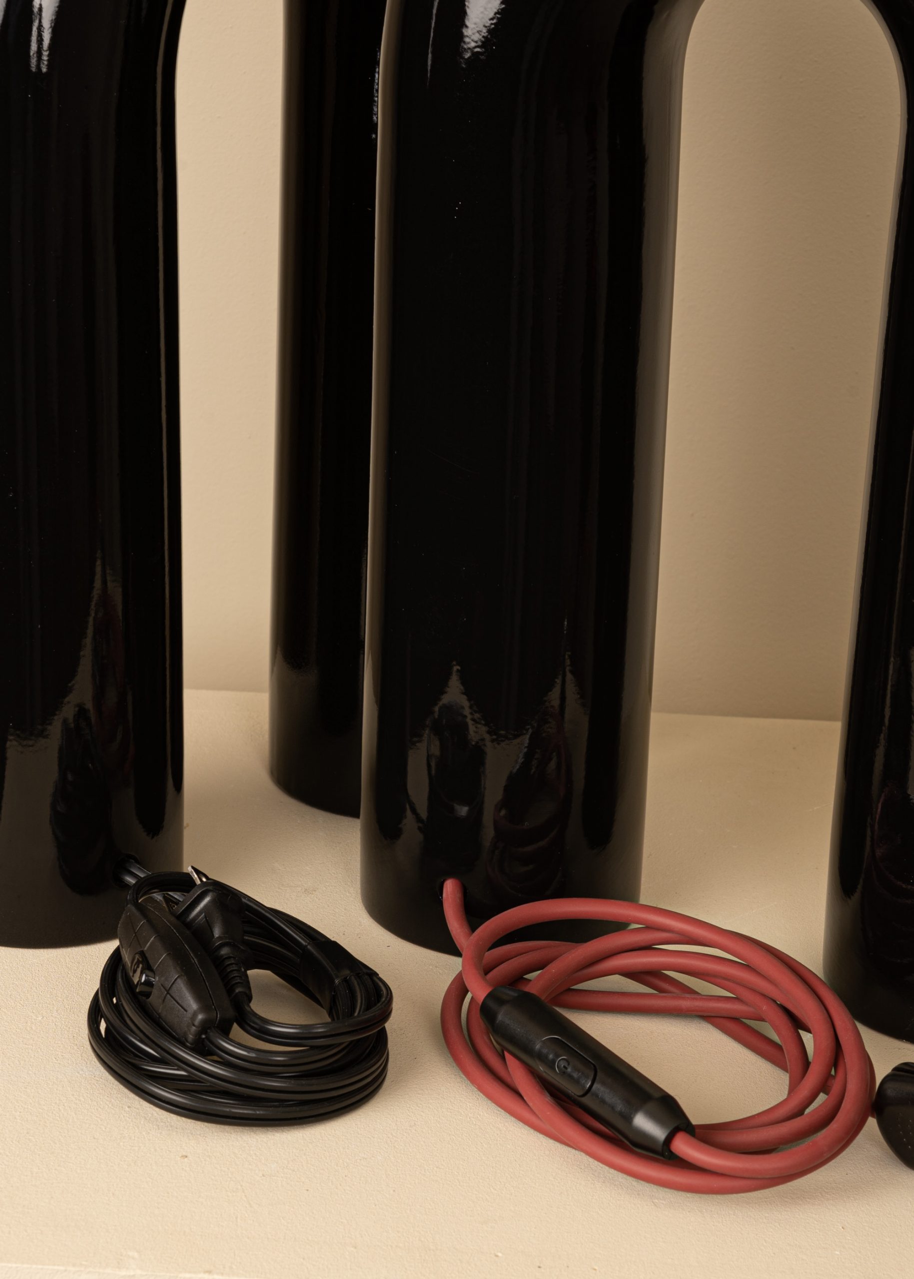 Details_BC_Cables-scaled-noir