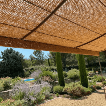 Parasols, ombrières et pergolas