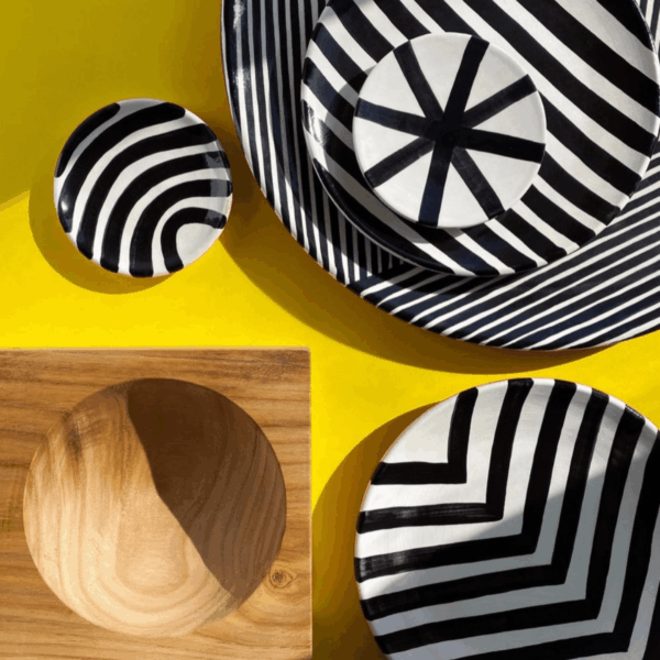 Petite Assiette à Motif RAYON Noir