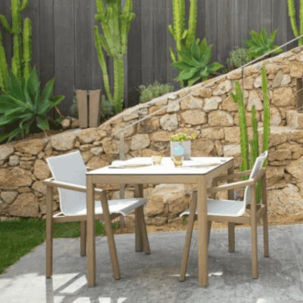 Table Bistro SKAAL - Les JARDINS