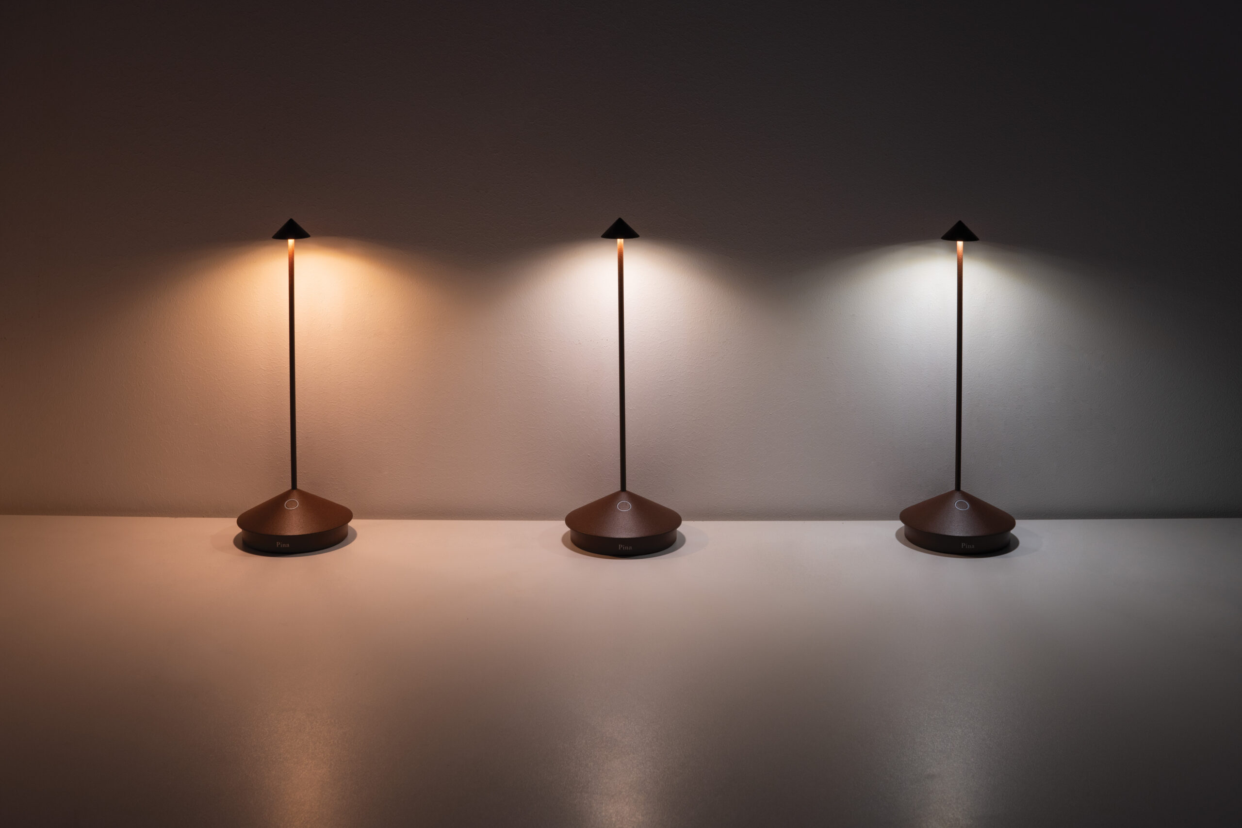 Lampe Nomade PINA PRO - ZAFFERANO