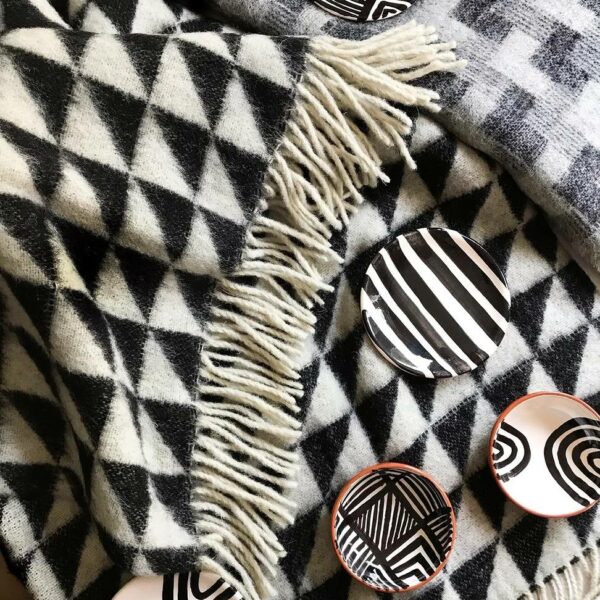 plaid Casa Cubista presentation
