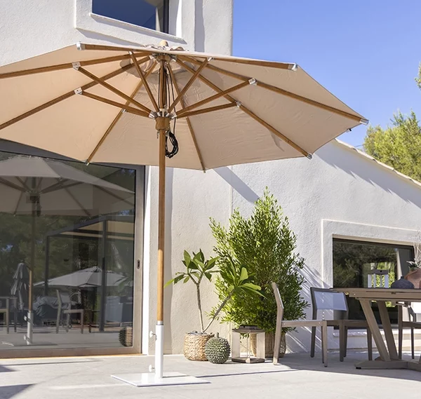 PARASOL EN TECK LES JARDINS