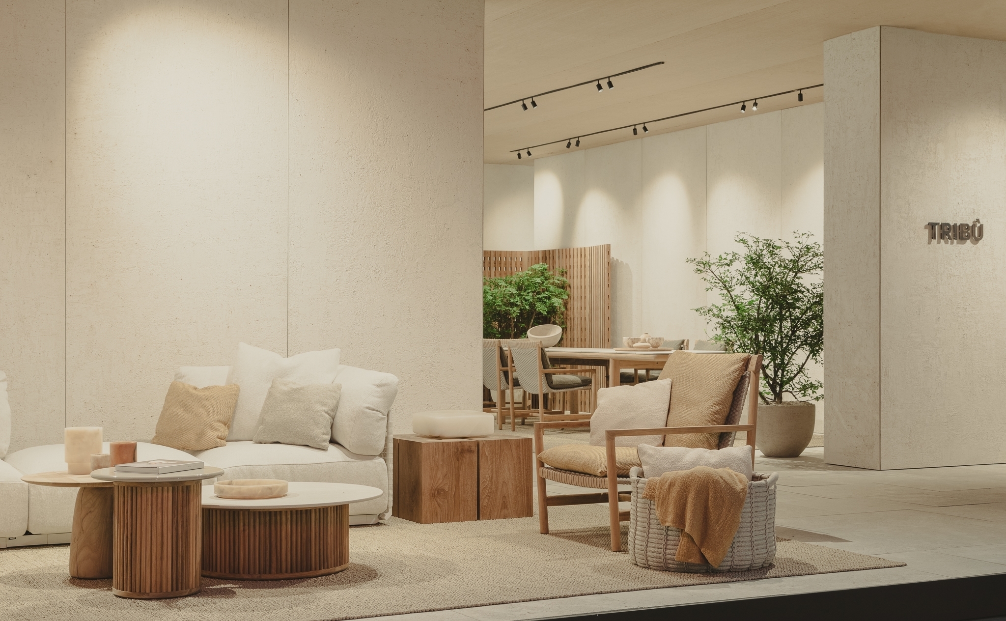 00006 stefanotacchinardi-Edit amanu lounge chair