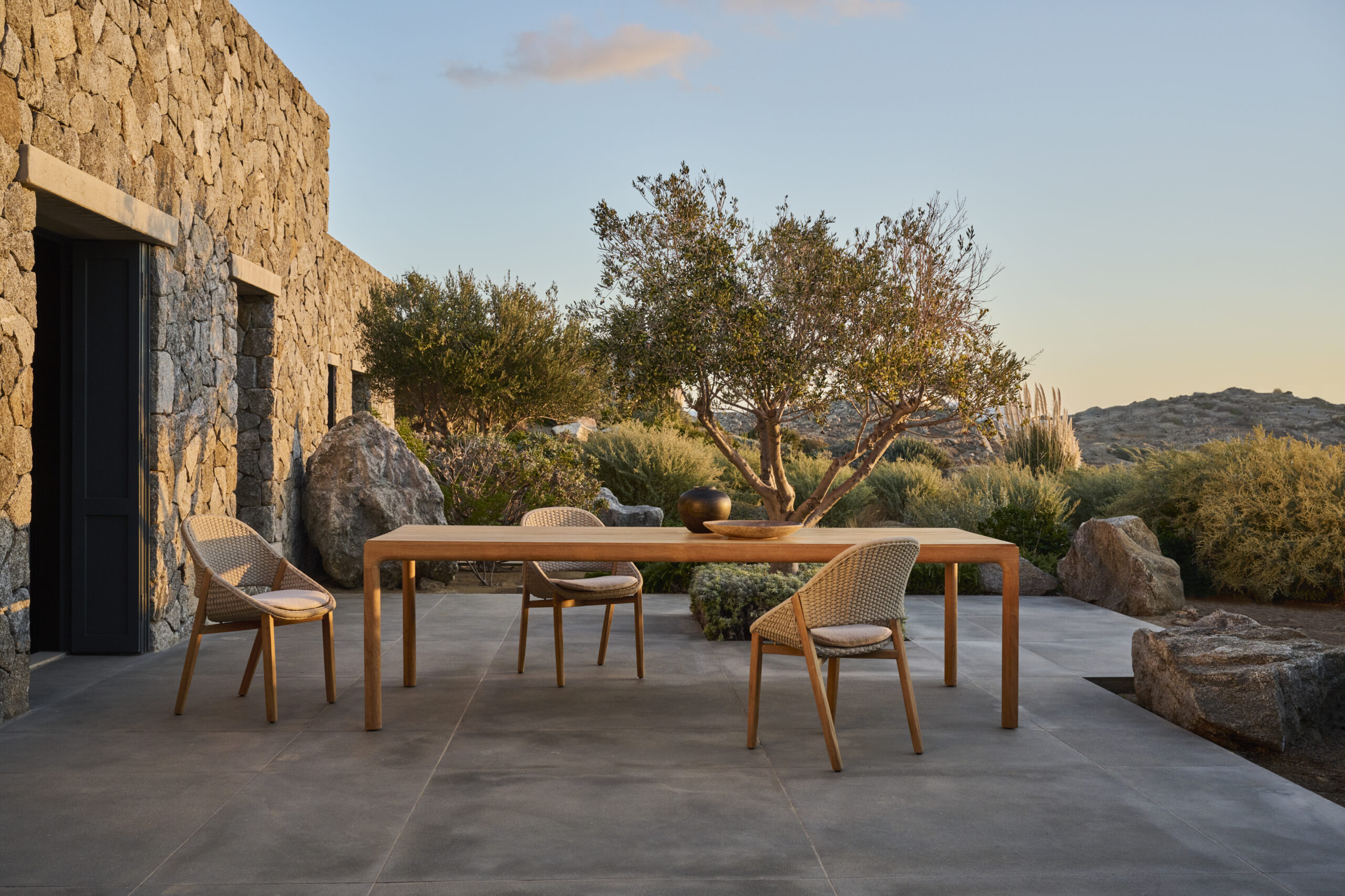 elio fauteuil repas tribu