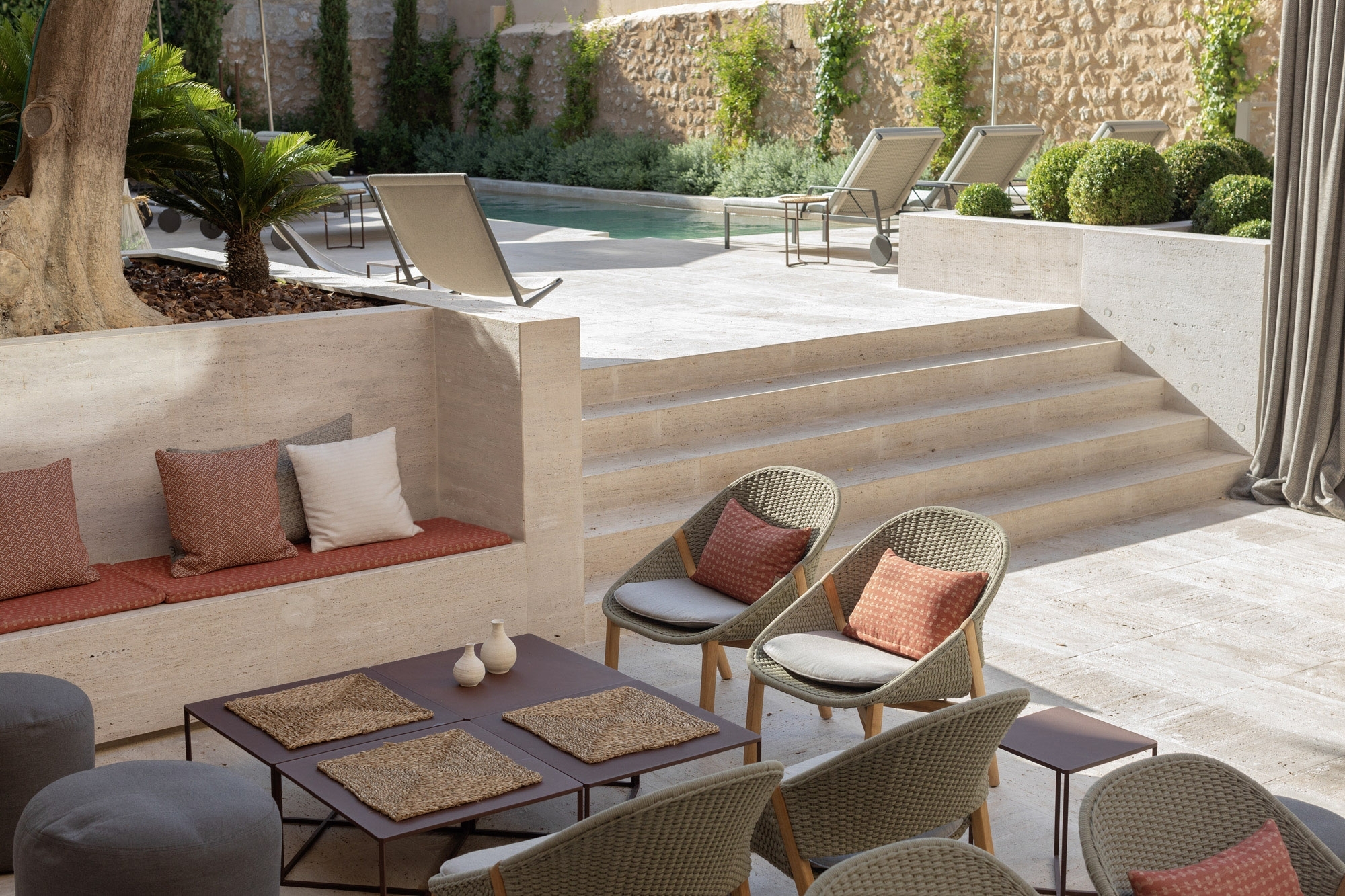 ELIO-Lounge-FAUTEUIL TRIBU