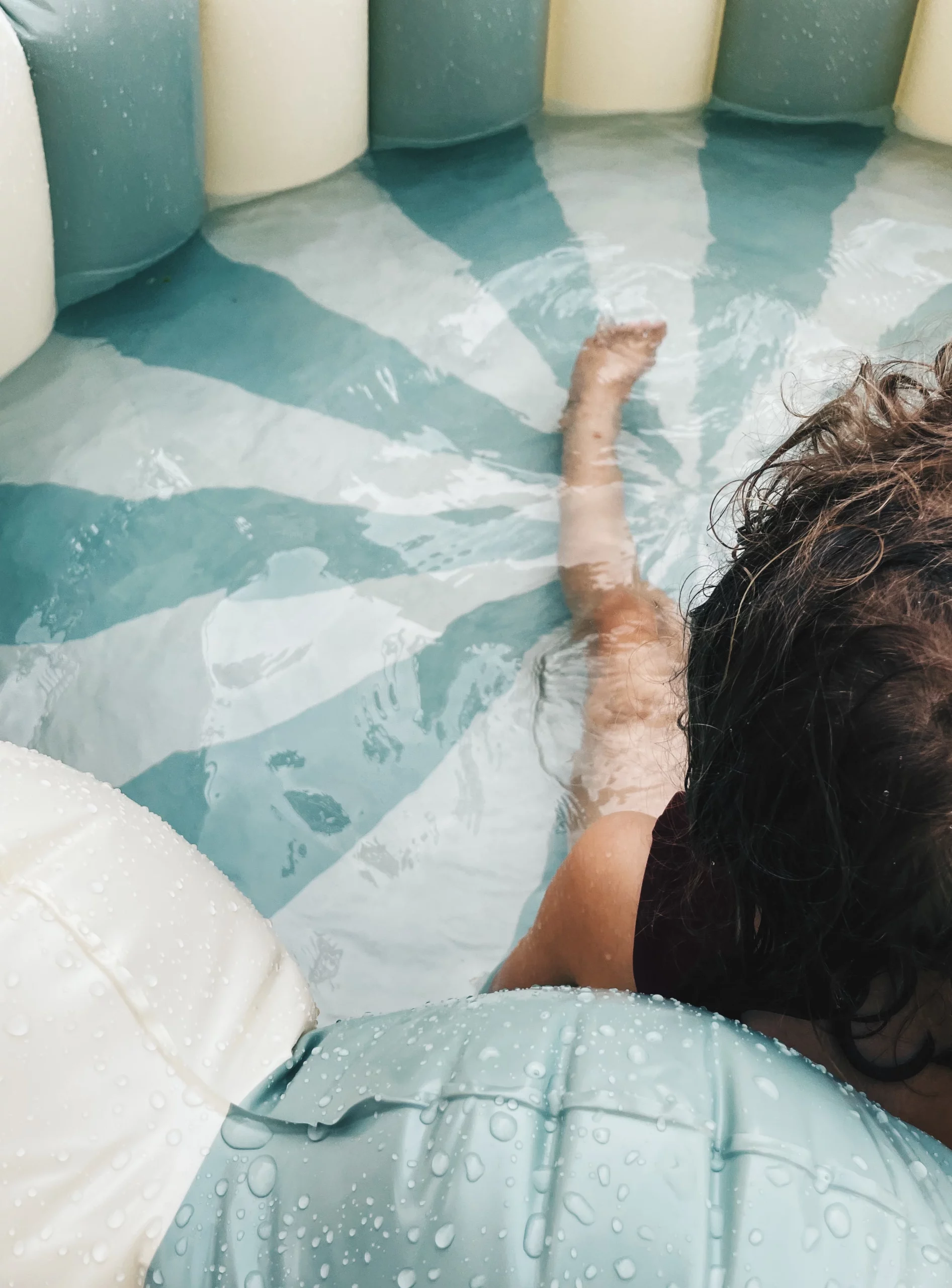 Piscine PETITES POMMES