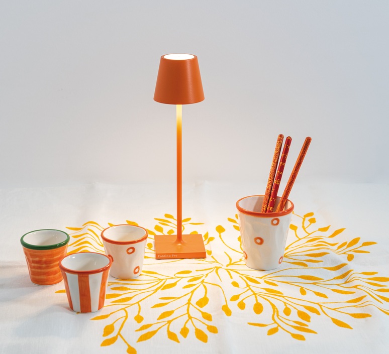 Lampe Nomade POLDINA MICRO PRO - ZAFFERANO Lampe Nomade POLDINA MICRO PRO - ZAFFERANO