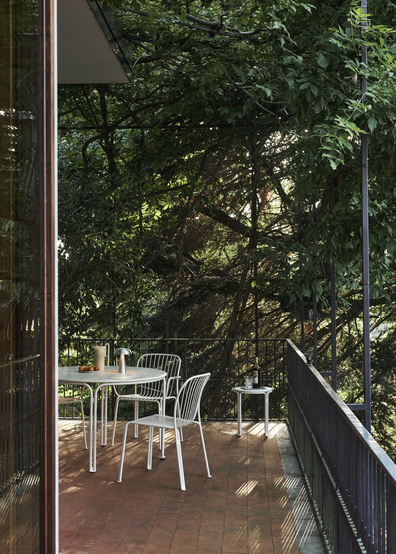 ATD_Retail_2024_Thorvald_SC94_Thorvald_SC95_Thorvald_SC98_Thorvald_SC102_Momento_Jug_JH38_Como_SC53_detail