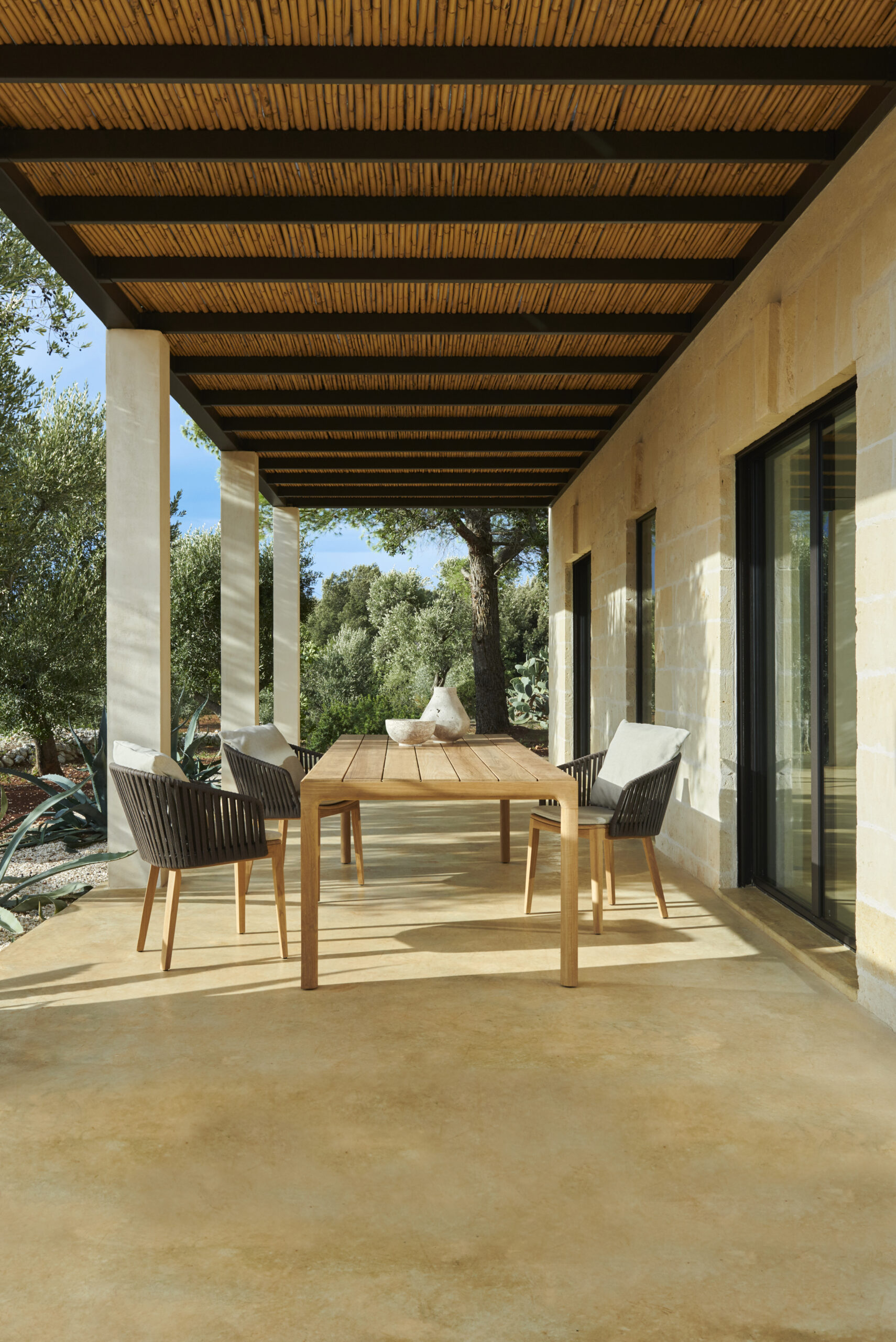 2020_10_12_TRIBU_Italie0191-Vertical fauteuil repas mood tribu