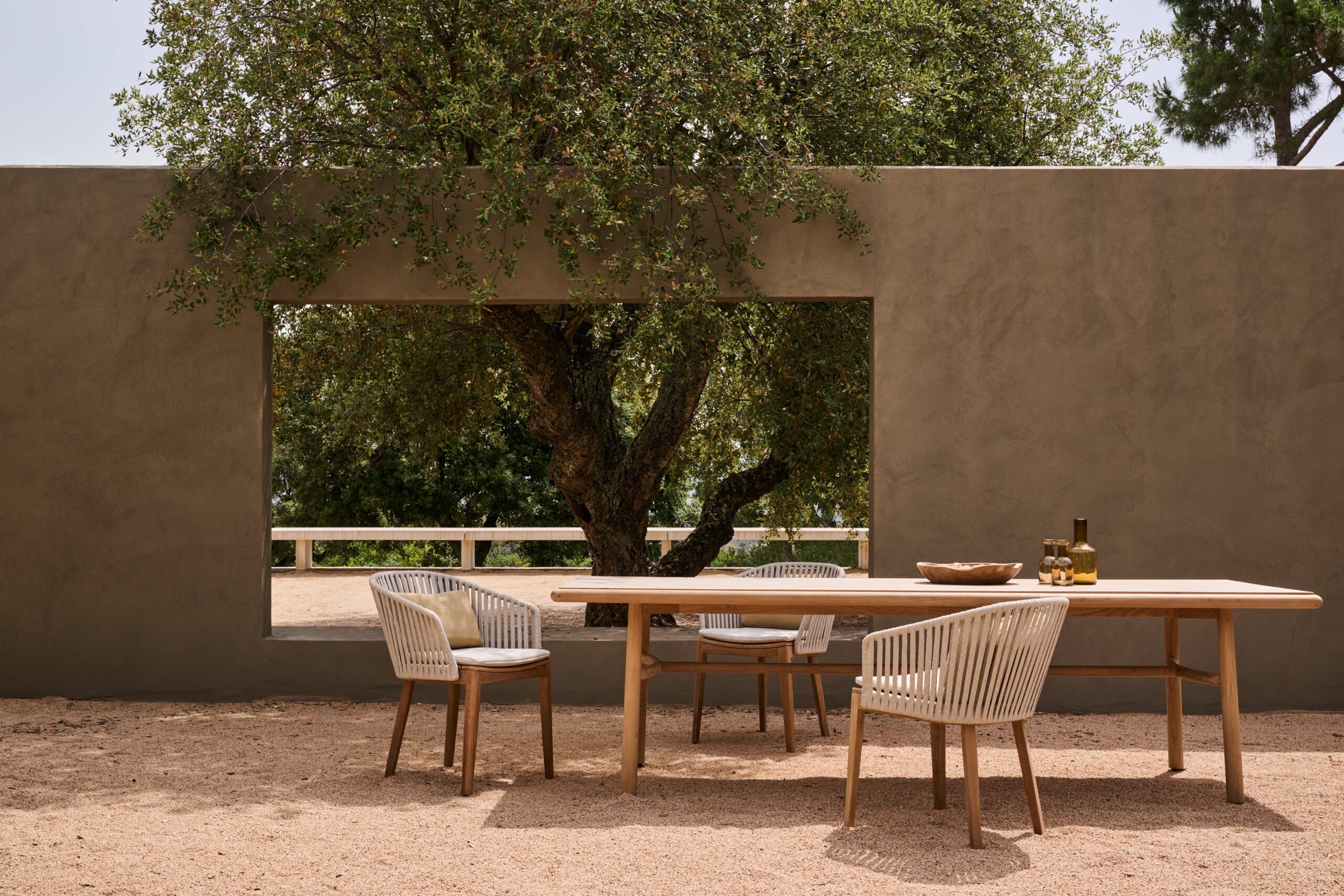 2023_06_19_Tribu_Spanje21793 fauteuil repas mood tribu