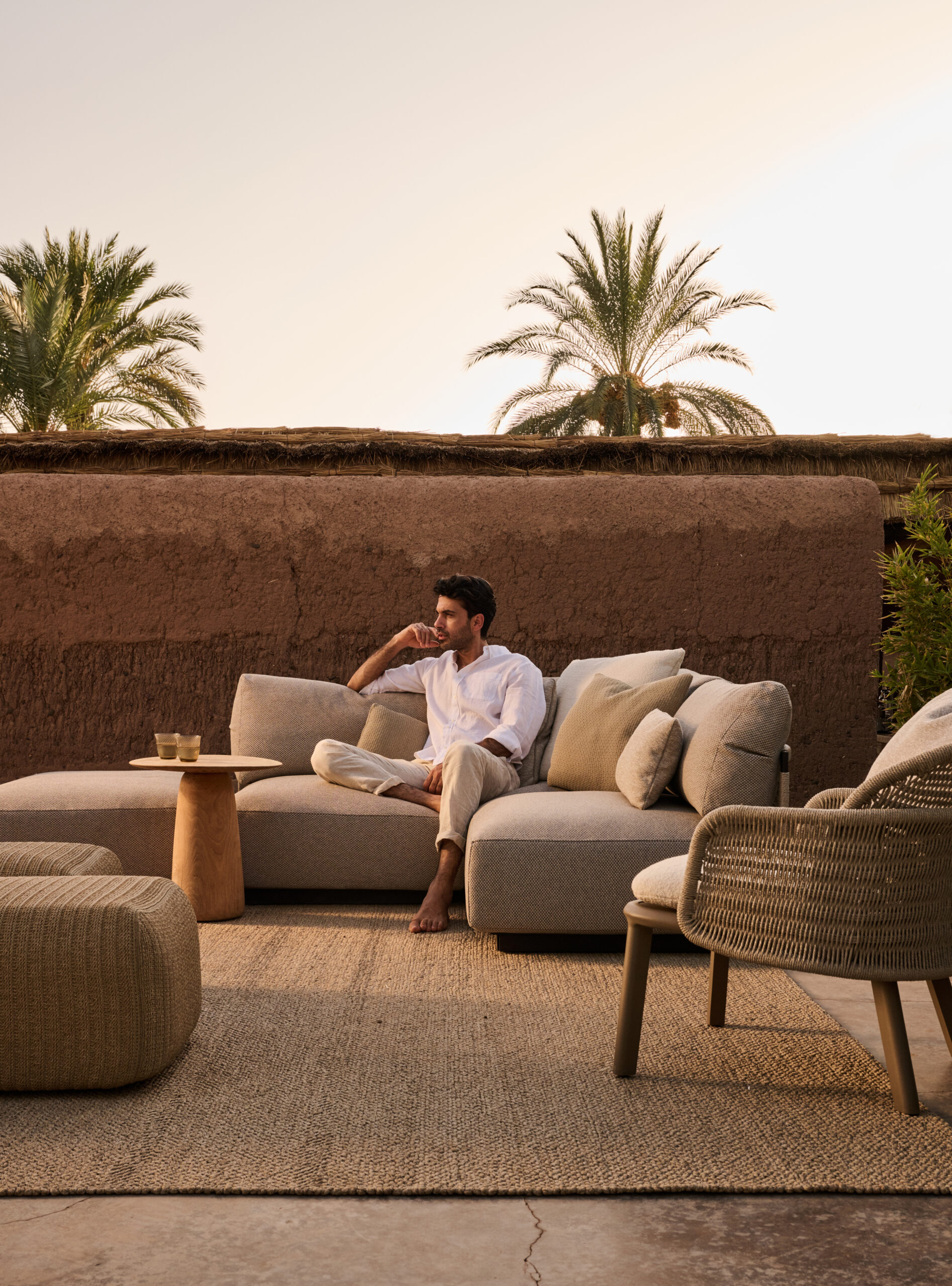 @ 668 pouf mai tribu