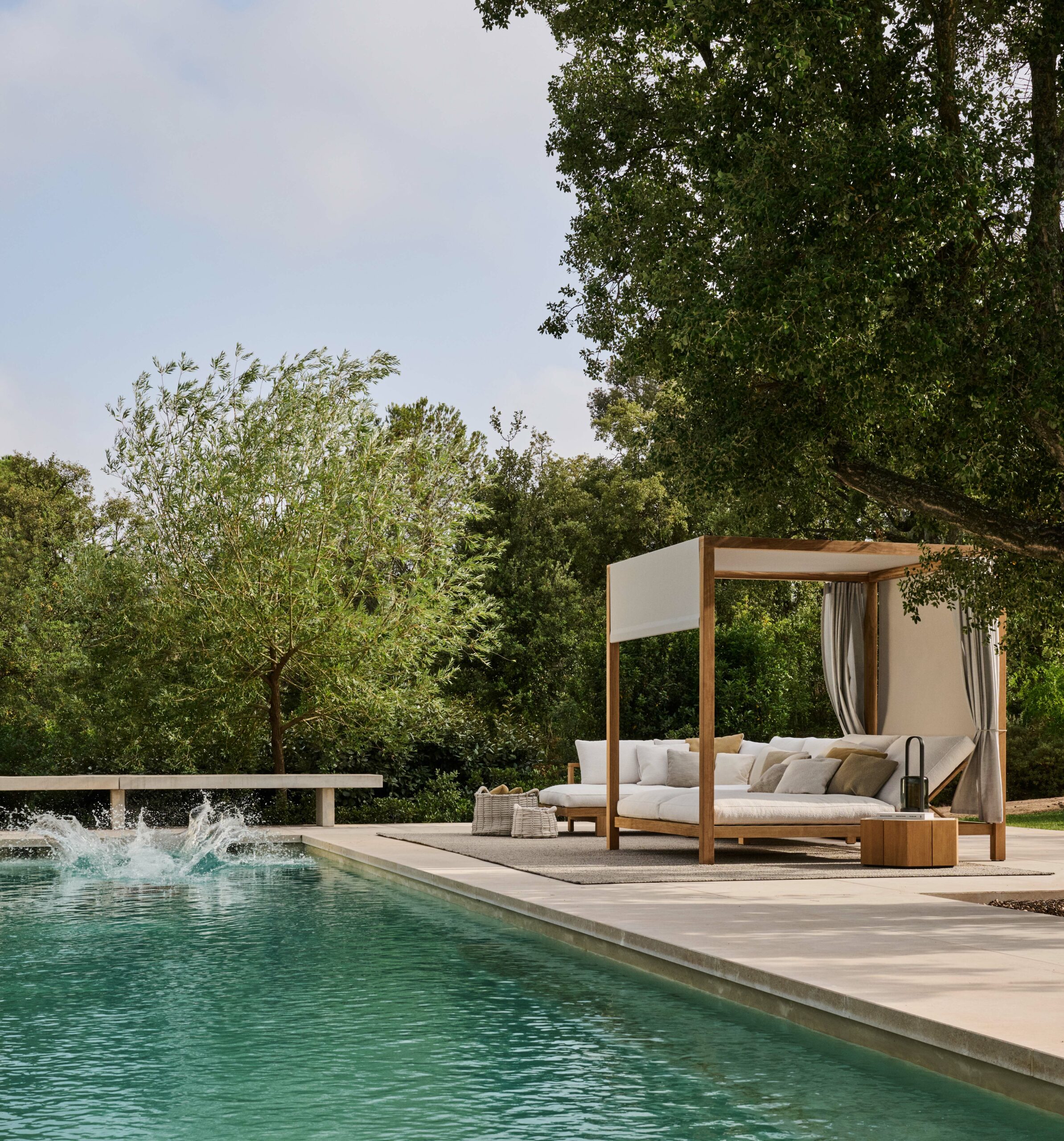 lit de jour cabanon pure tribu