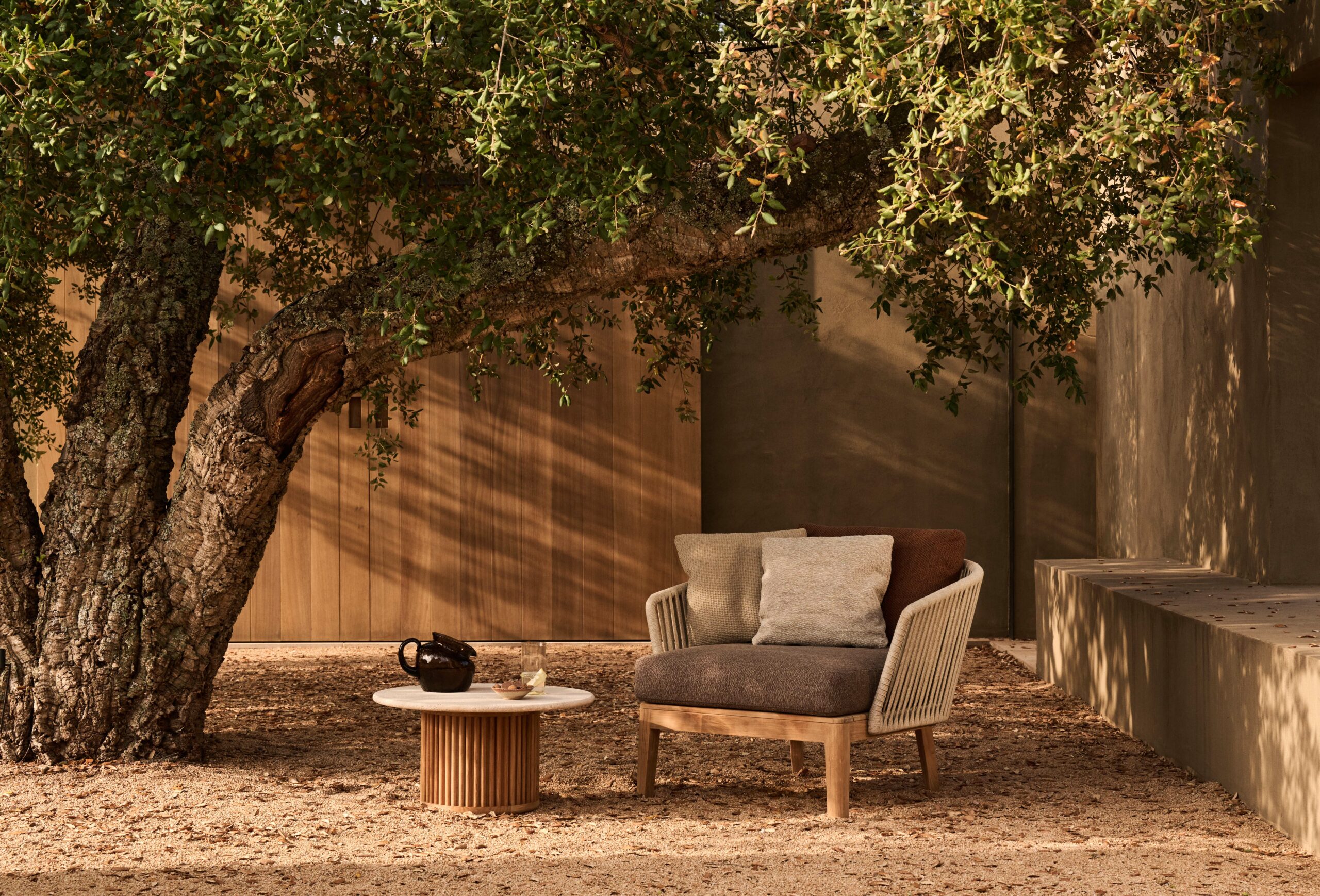 DSC_7861 tribu mood lounge chair