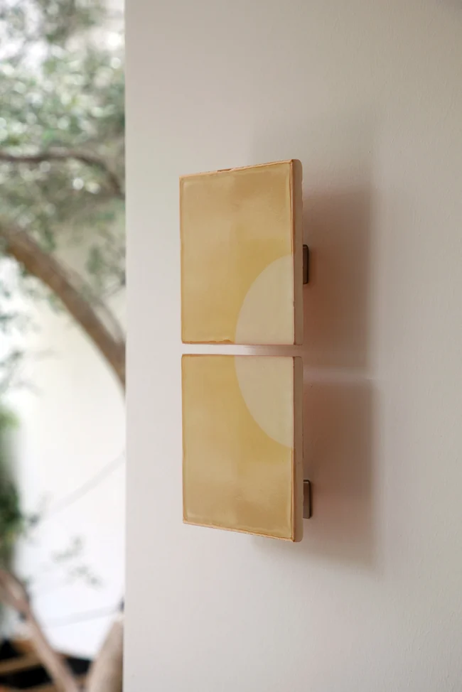 Tiles+Moon+J+2 APPLIQUES TILES VIOLAINE D4HARCOURT