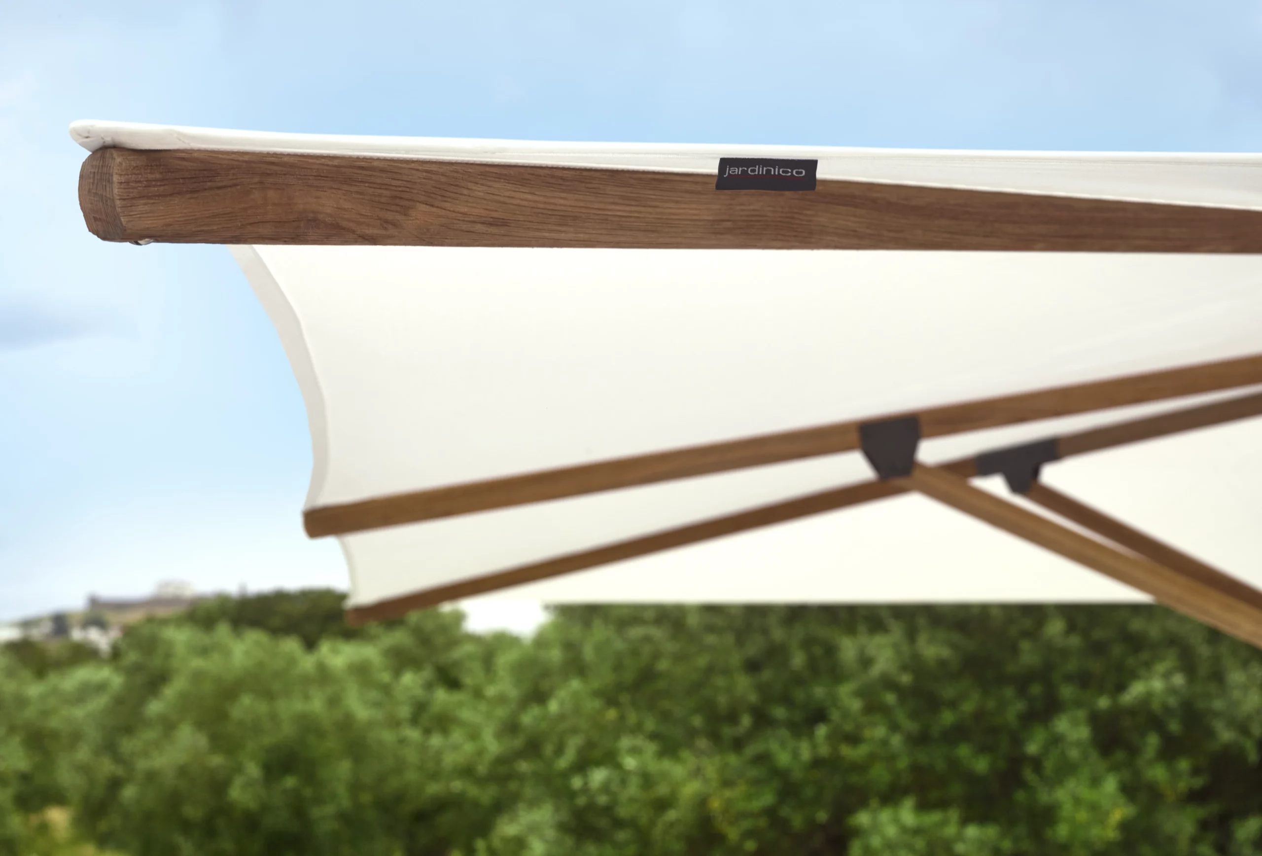 19_Jardinico®_MOOREA_300X300_W63C001_008_resultat parasol moorea jardinico