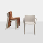 KRISTALIA CHAISE LP