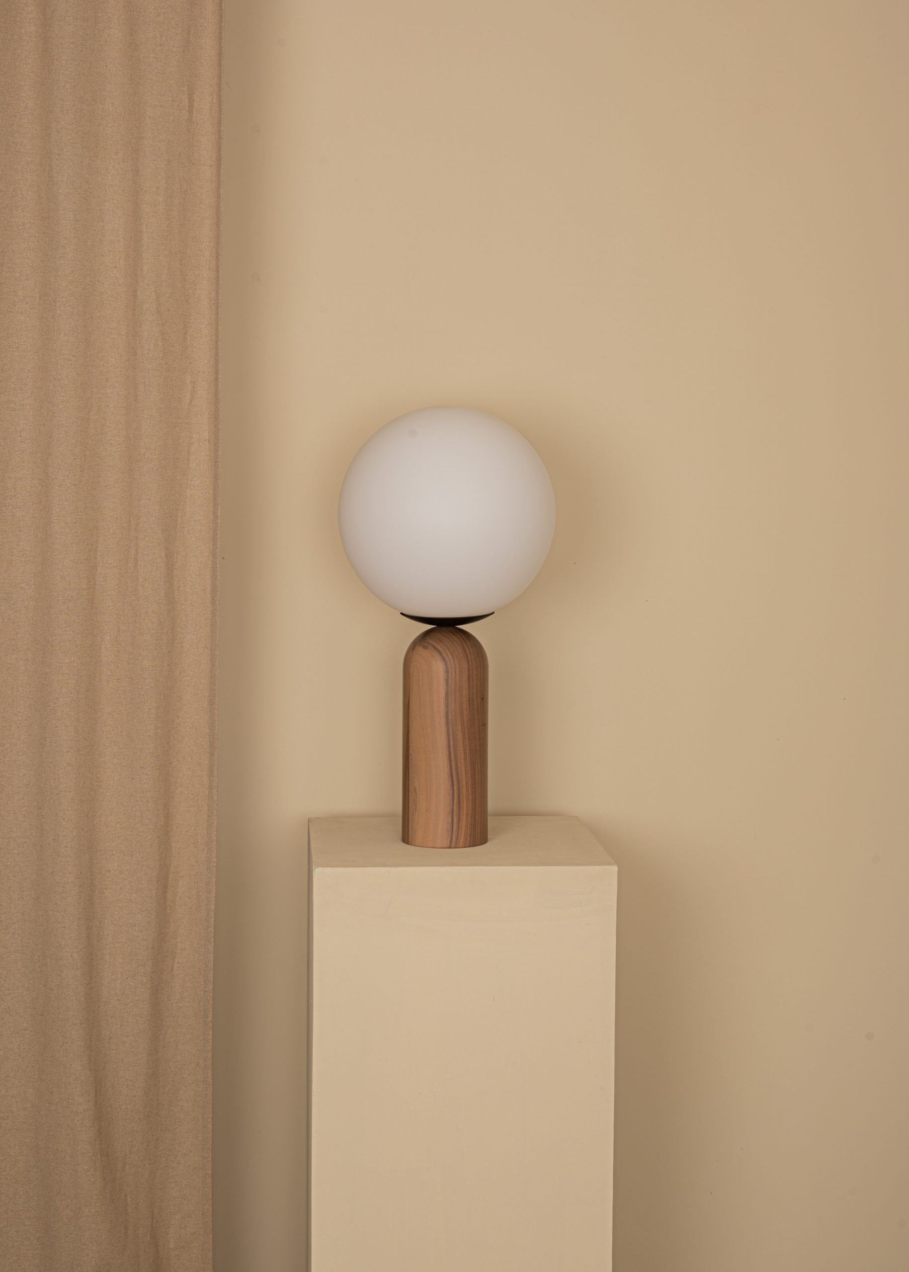 Atlas_WW-1-scaled-noyer