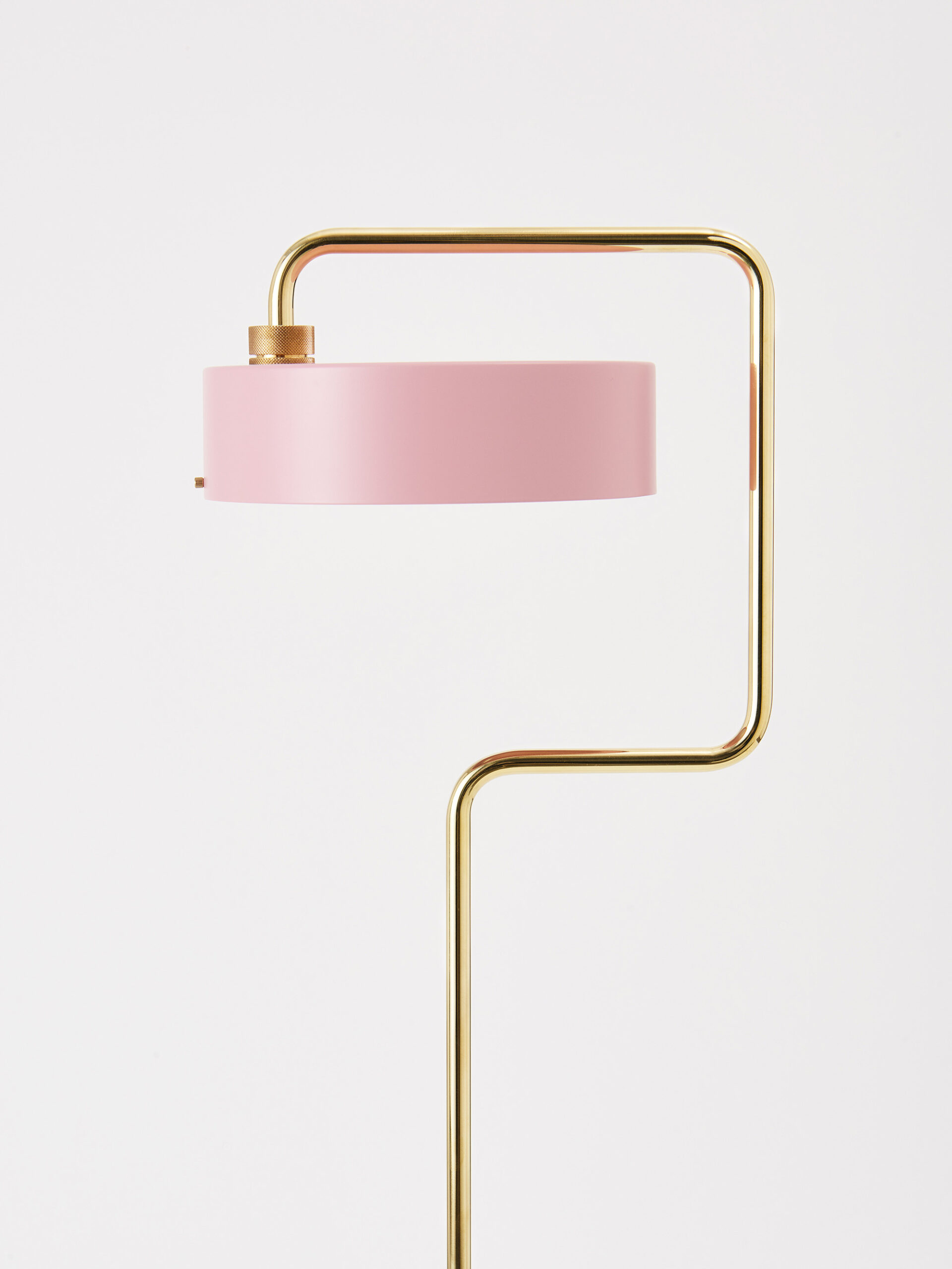 PETTITE_MACHINE_FLOOR_TOP