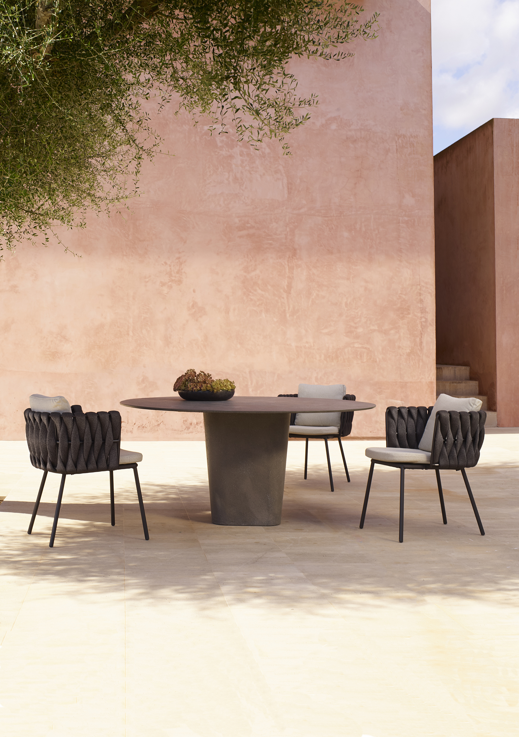 TABLE REPAS TAO TRIBU