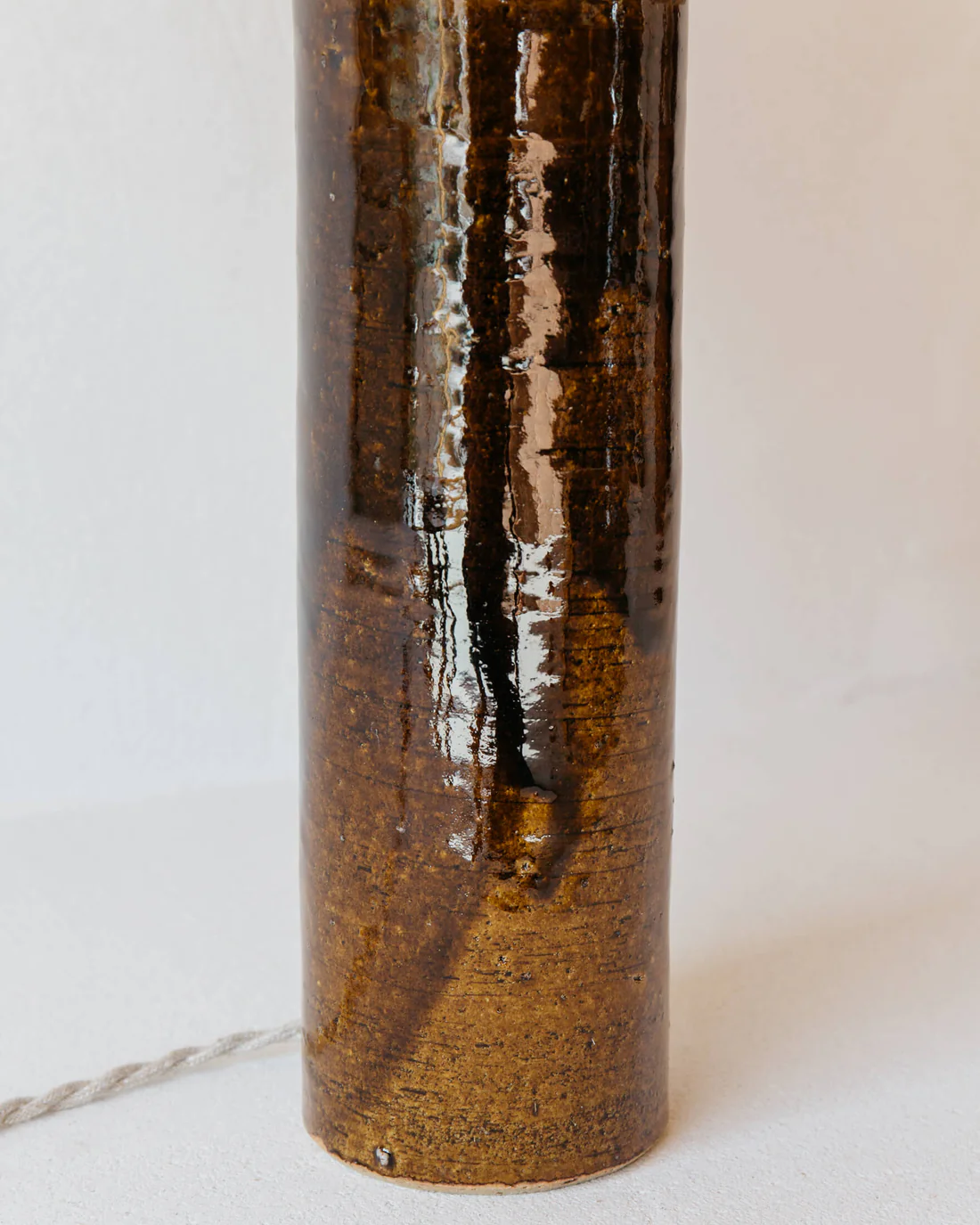 Gres_editions_lampe_terre_tabac_email
